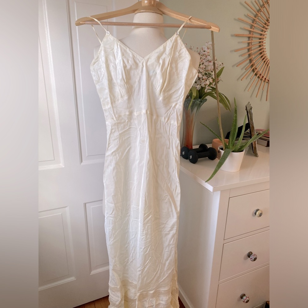 Vintage maxi slip/night gown